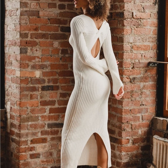 12th tribe- GWYNETH WHITE SWEATER MIDI - Picture 4 of 6